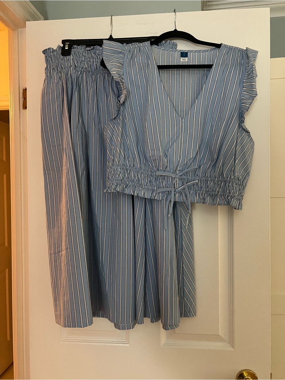 Old Navy Light Blue and White Striped V-Neck Tie-Front Crop Top & Skirt Set